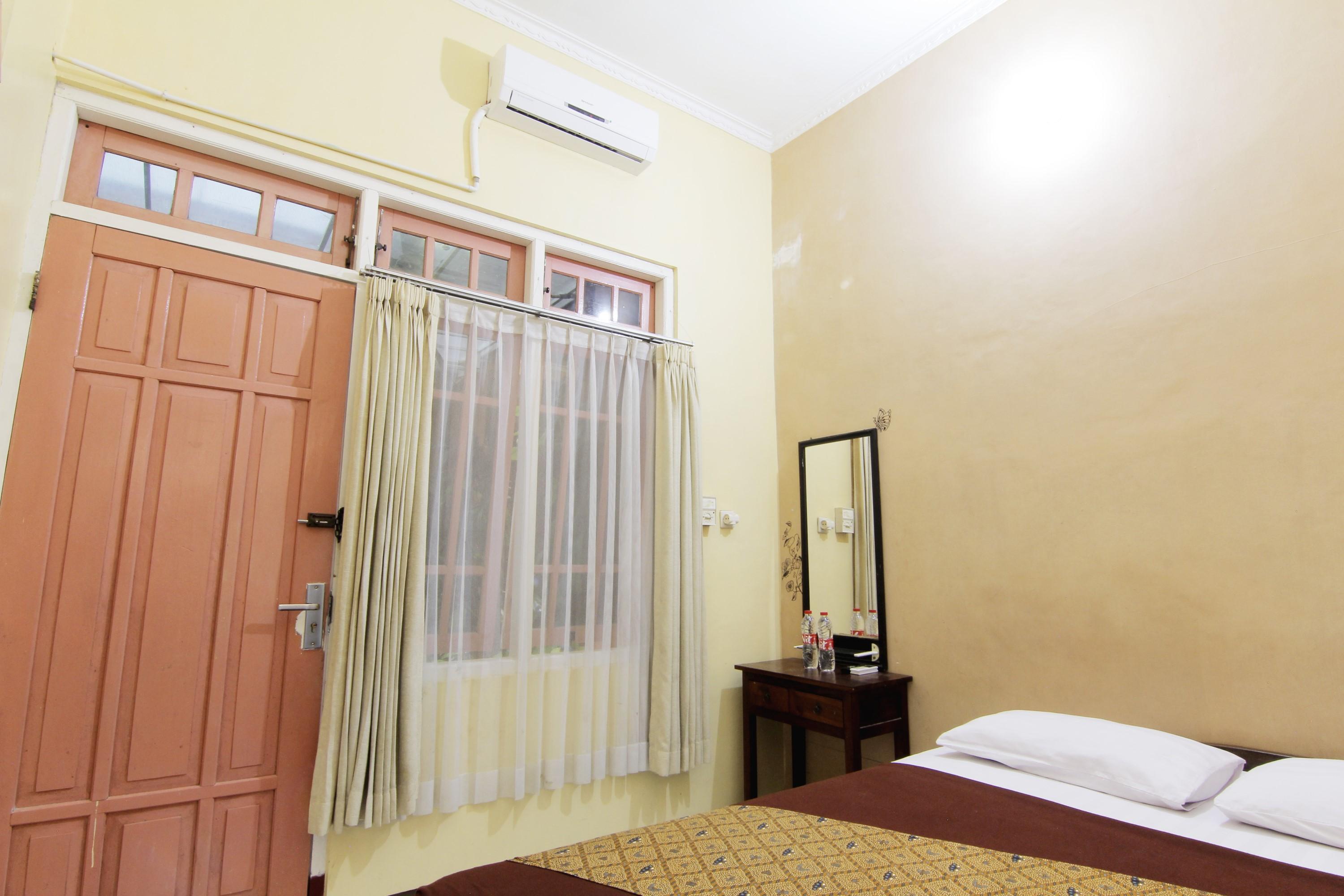 Monica Hotel Yogyakarta Dış mekan fotoğraf