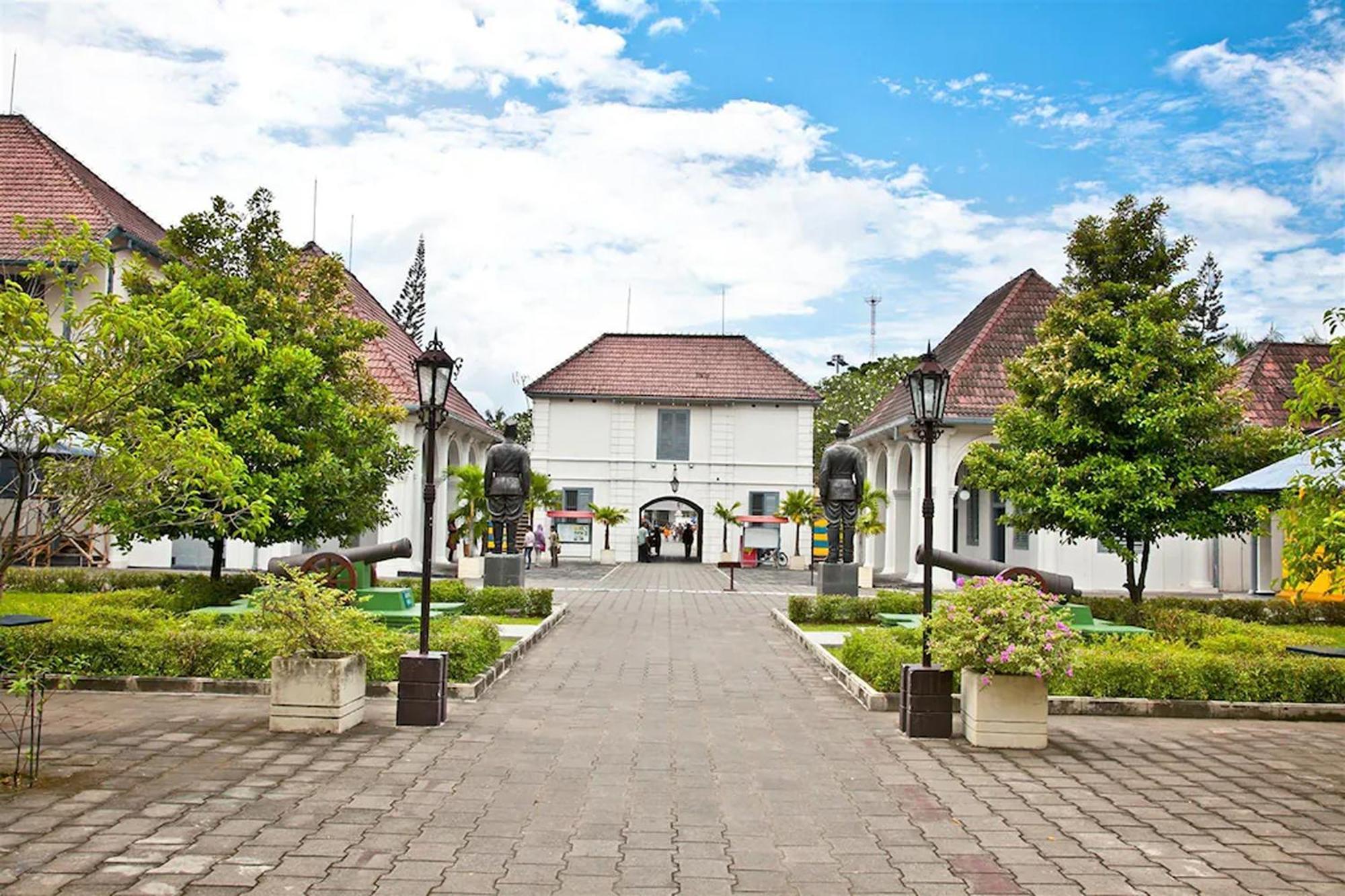 Monica Hotel Yogyakarta Dış mekan fotoğraf